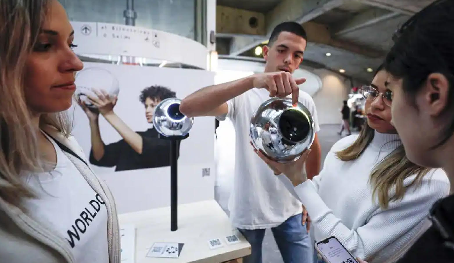 032CC94D-AF2F-431E-A76B-1AB5BC757464